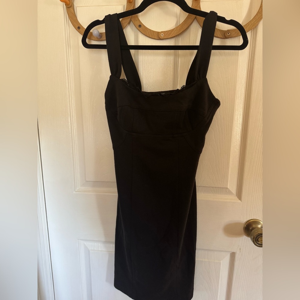 Sele Elegant Black Dress Small